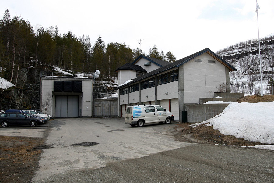 Reception building at Straumsmo power plant.